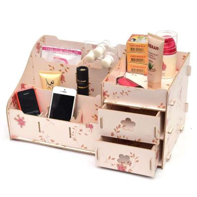 KỆ ĐỰNG MỸ PHẨM BẰNG GỖ CỰC DỄ THƯƠNG